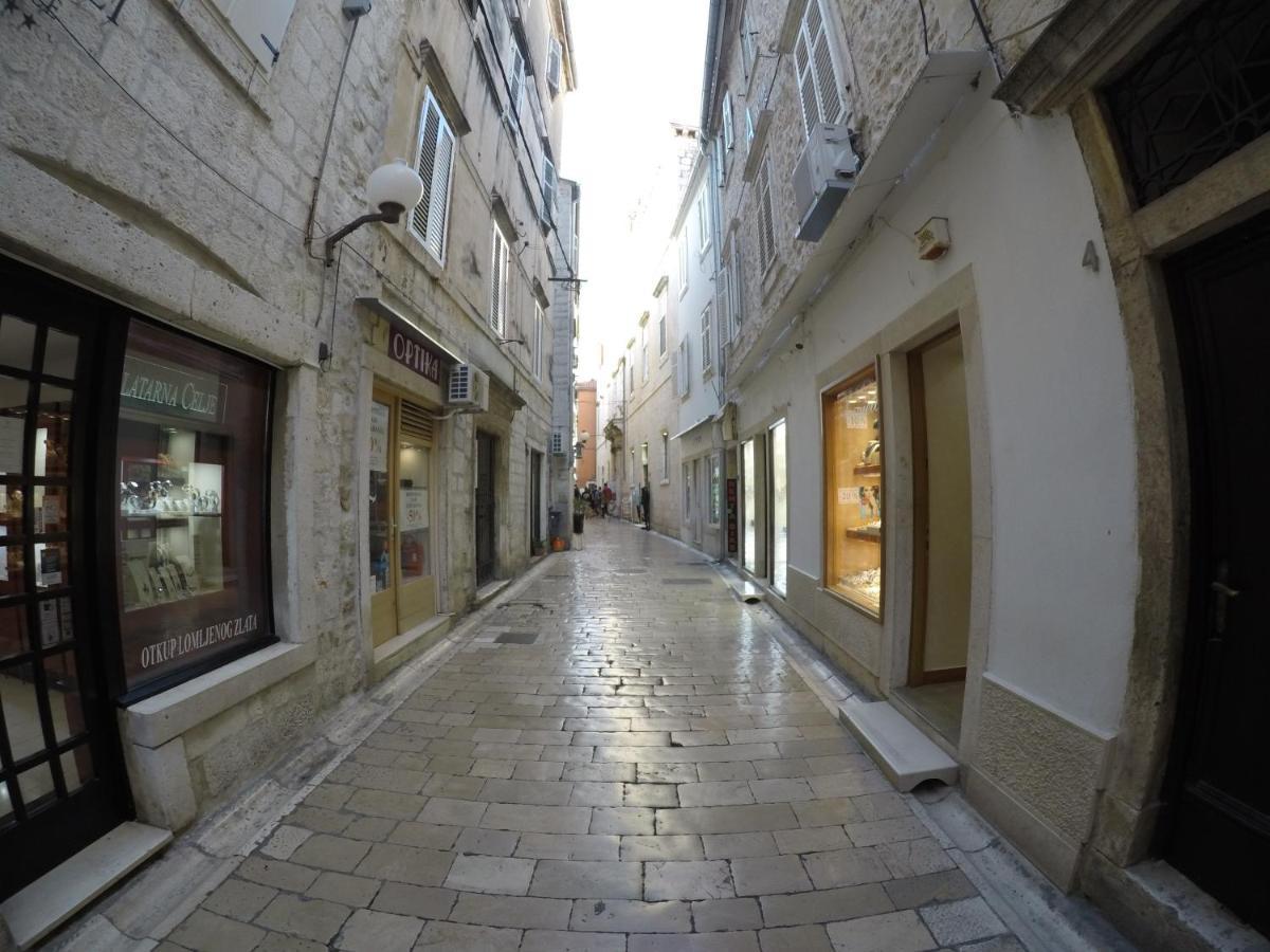 D Room Old Town Center Zadar Exterior foto