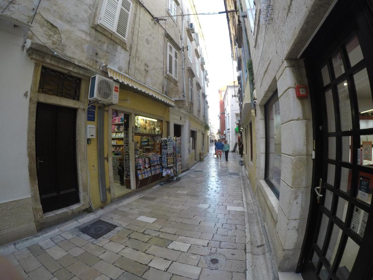 D Room Old Town Center Zadar Exterior foto